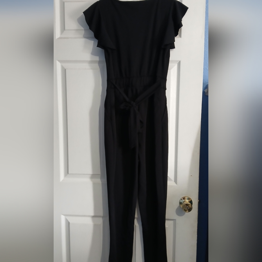 Elegant Black Women's Jumpsuit - Picture 4 of 8